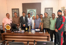 महंत राजा सर्वेश्वर दास अखिल भारतीय हॉकी प्रतियोगिता के आयोजन को लेकर कलेक्टर से हुई मुलाकात