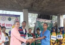 नुक्कड़ नाटक, क्विज और योग से दिया नशामुक्ति का संदेश