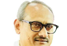 मोदी सरकार के नये श्रम कानून में मौलिक अधिकारों का हनन : शाहिद भाई