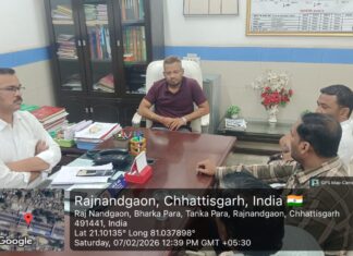 आसिफ अली के आंदोलन का असर, अधूरे रेलवे अंडरब्रिज पर नागपुर डिवीजन के अभियंता से सीधी चर्चा