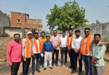 भाजपा युवा मोर्चा का हॉस्टल संपर्क अभियान : ग्राम सुंदरा के युवाओं से संवाद