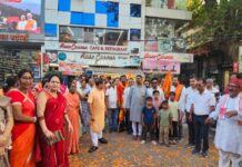 मानव मंदिर चौक में हनुमान जन्मोत्सव शोभायात्रा का भव्य स्वागत