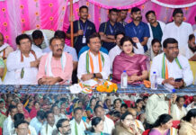 घुमका चुनाव में कांग्रेस ने झोंकी पूरी ताकत, दीपक बैज ने कार्यकर्ताओं में भरा जोश