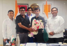 खेलो इंडिया के डिप्टी डायरेक्टर जनरल मयंक श्रीवास्तव से फिरोज अंसारी के साथ हॉकी इंडिया प्रतिनिधिमंडल ने मुलाकात की