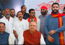 मुख्यमंत्री ने विकास कार्यों का खोला पिटारा, मोनू बहादुर ने जताया आभार