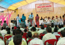 शपथ ग्रहण के साथ घुमका से गूंजा परिवर्तन का संदेश, दीपक बैज और भूपेश बघेल रहे मौजूद