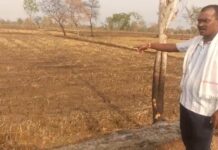 एक किसान ने लगाया आरोप सुरगी ग्राम के सरपंच की मनमानी खेत में रखे पैरा को लगाया आग साथ मे पाइप भी जल के हुआ खाक नुकसान बड़ा