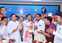 प्रदेश कांग्रेस अध्यक्ष दीपक बैज को विपिन यादव ने दी जन्मदिन की शुभकामनाएं