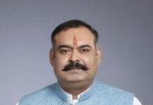 डॉ. रमन सिंह के प्रयासों से राजनांदगांव लगातार गढ़ रहा विकास की गाथा : ऋषिदेव चौधरी