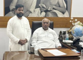 कांग्रेस अध्यक्ष खड़गे से मिले अब्दुल कलाम खान, छत्तीसगढ़ और संगठन मजबूती पर हुई विस्तृत चर्चा
