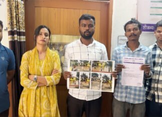 स्कूल परिसर में जलभराव से बच्चों की सुरक्षा पर चिंता, शिक्षा मंत्री के नाम सौंपा ज्ञापन