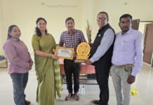 कर्तव्यनिष्ठा के लिए डॉ. आलोक कलचूरी को ‘छत्तीसगढ़ राज्य गौरव सम्मान’