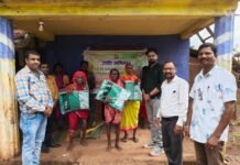 ‘आदि अमितान’ अभियान के तहत पीएम जनमन यूनिवर्सल हेल्थ स्क्रीनिंग अभियान में 62 बैगा परिवारों को मच्छरदानी का वितरण