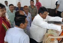 क्रांति दिवस पर कांग्रेस ने स्वतंत्रता संग्राम के बलिदानियों को किया नमन
