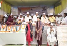 महाविद्यालय भवन निर्माण की मांग : पूर्व विधायक भुनेश्वर बघेल का दो दिवसीय उपवास समाप्त, 1100 समर्थन पत्र सौंप सौंपा ज्ञापन