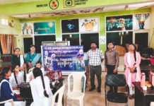 नवोदय विद्यालय में विद्यार्थियों ने सीखी ड्रोन, एआर और वीआर तकनीक