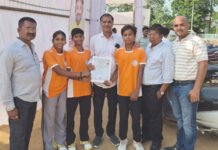 महापौर एवं आयुक्त ने किया राज्य स्तरीय शालेय क्रीड़ा प्रतियोगिता के पदक विजेताओं का सम्मान